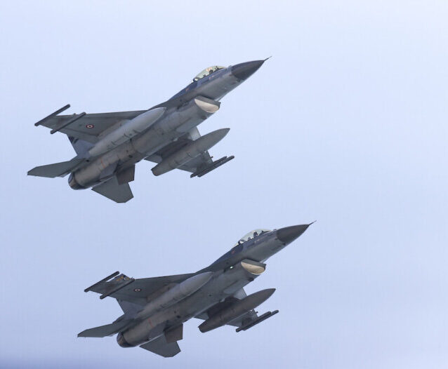 F16s